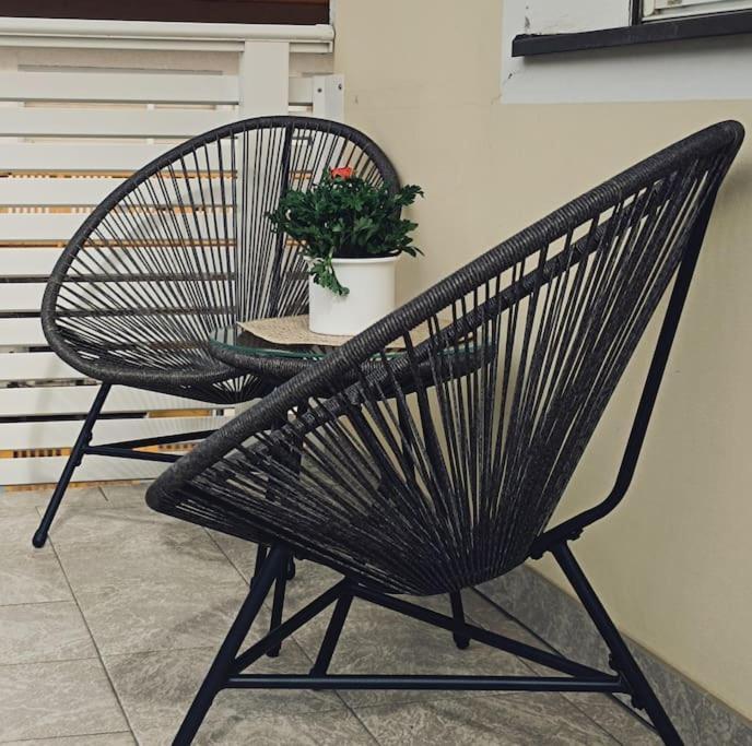 Apartment 66 - Stylisches Apartment Mit Balkon & Toplage In Brixen Ngoại thất bức ảnh