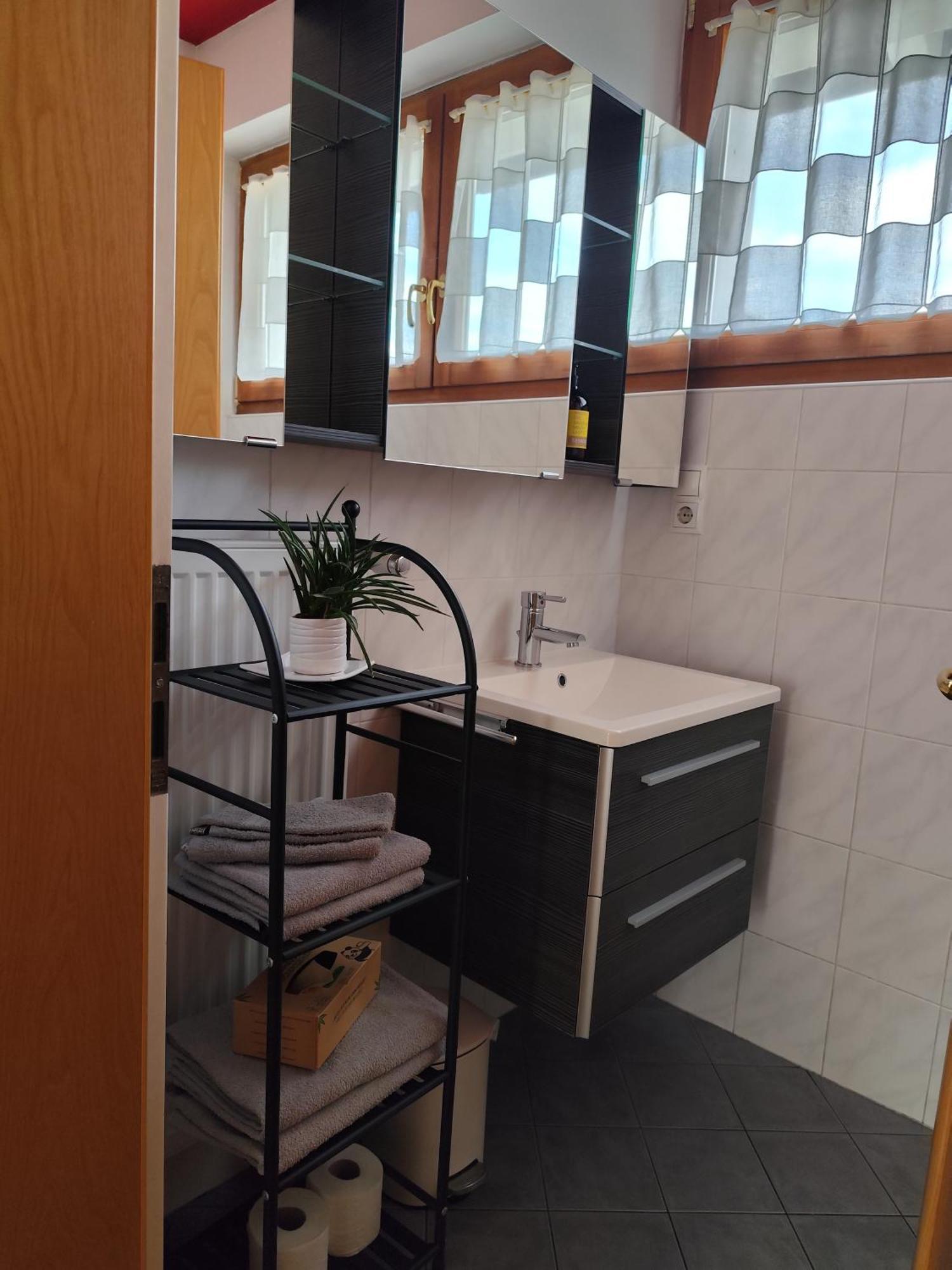 Apartment 66 - Stylisches Apartment Mit Balkon & Toplage In Brixen Ngoại thất bức ảnh