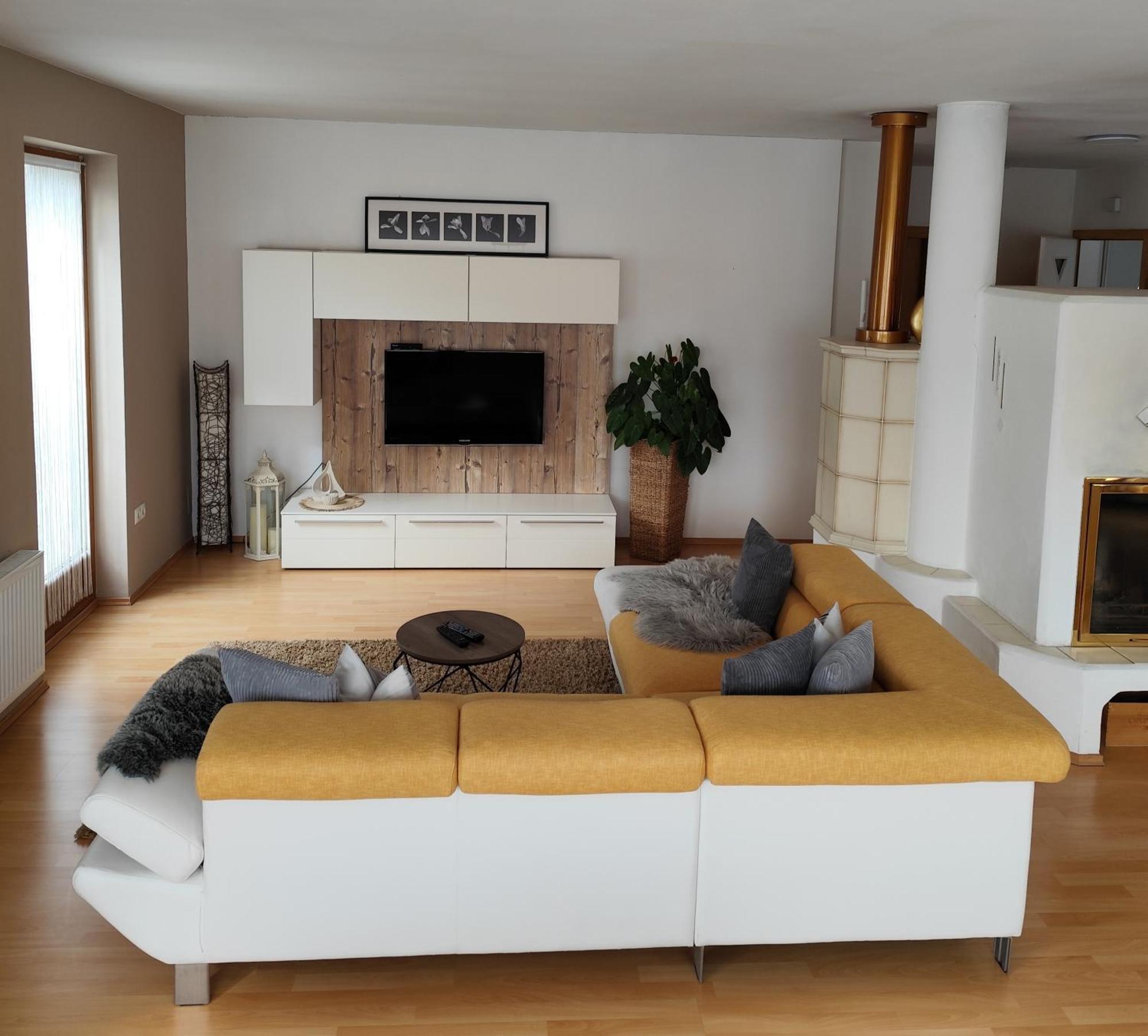 Apartment 66 - Stylisches Apartment Mit Balkon & Toplage In Brixen Ngoại thất bức ảnh